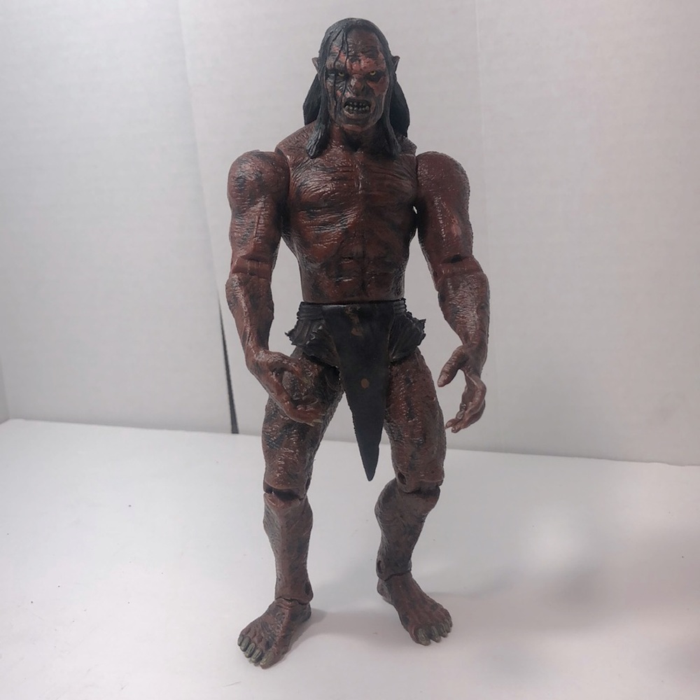 ToyBiz Lord of the Rings Newborn Lurtz Action Figure